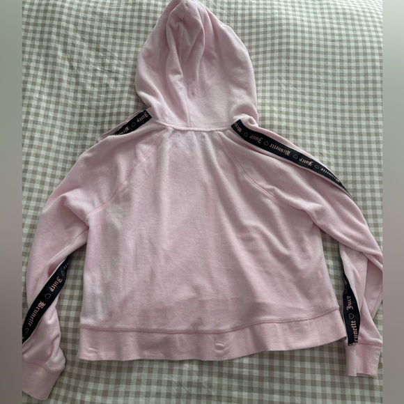 ‼️SOLD‼️ Juicy Couture Sweater - Picture 6 of 6